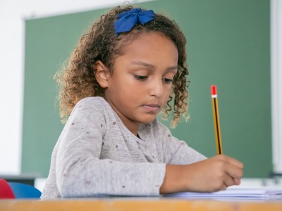 Your child won't always tell you they see blurry: these are the signs to watch for