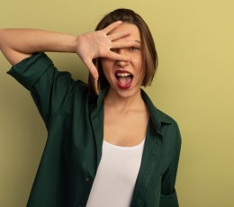 What is a macular fold?